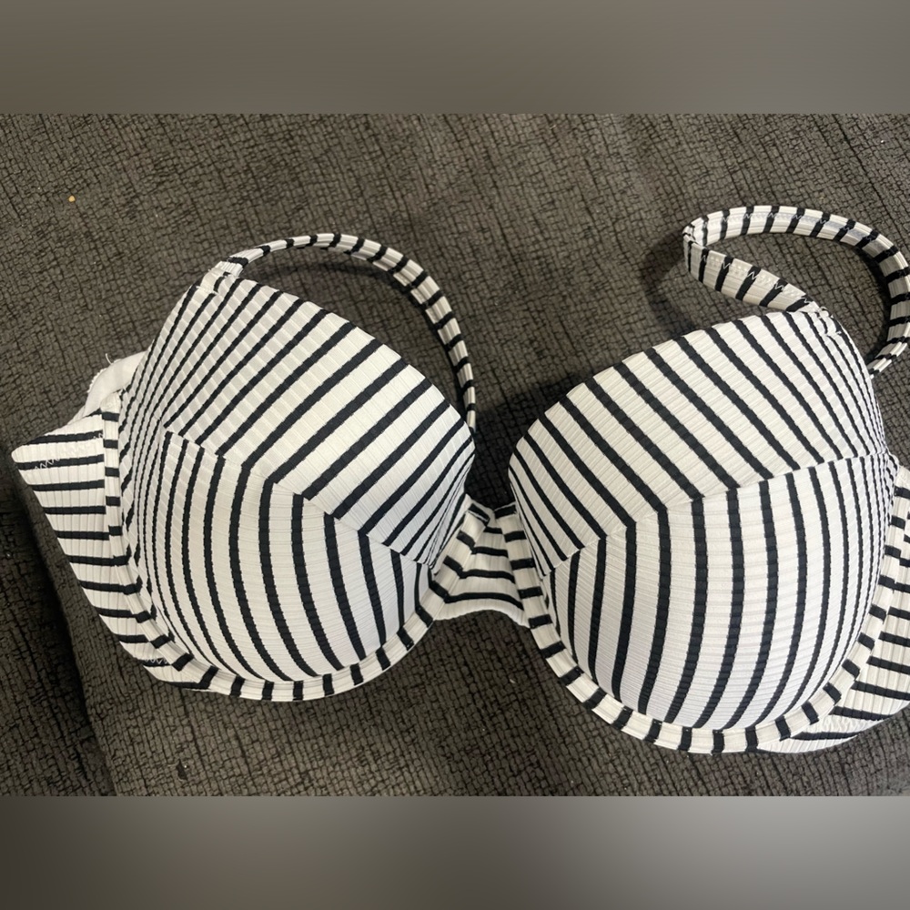 Women’s Black and White Striped Bikini Top